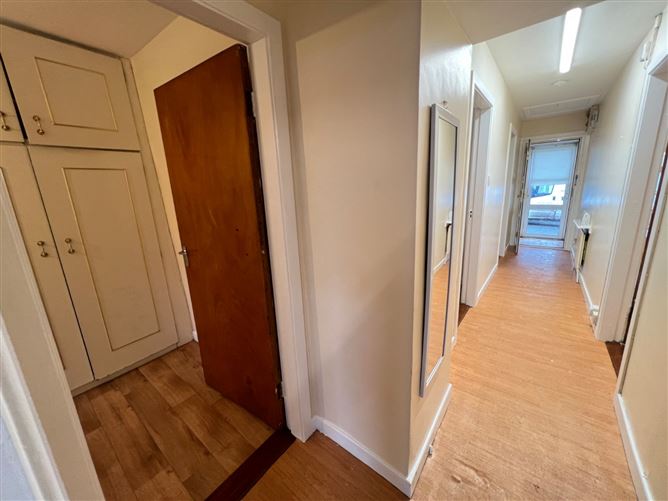 1 Mountain Road, Cahir, Co. Tipperary