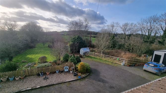 Lisnabuntry, Virginia, Co. Cavan