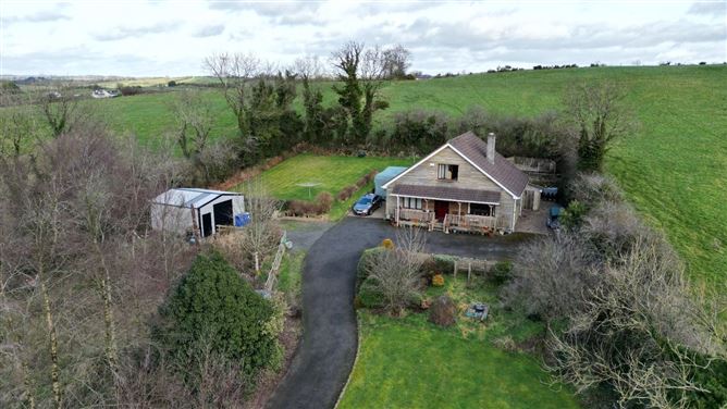 Lisnabuntry, Virginia, Co. Cavan
