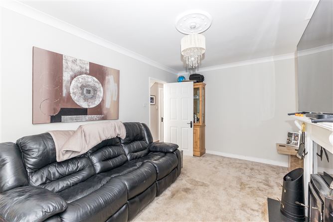 3 Pinebrook Heights, Clonsilla, Dublin 15