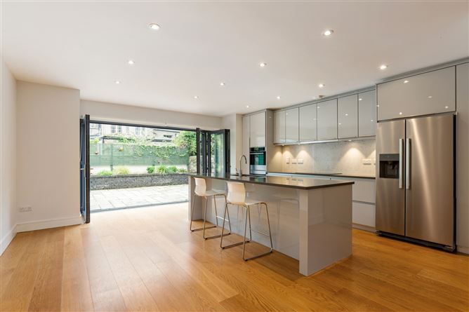 78 Waterloo Place, Ballsbridge, Dublin 4