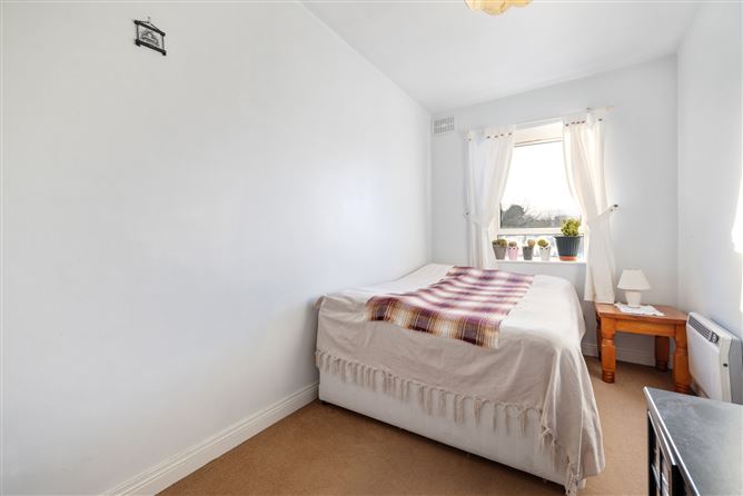6 Martello Manor, Strand Road, Bray, Co. Wicklow