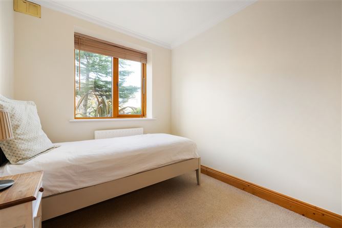 9 Northlands, Rathmichael Park, Shankill, Dublin 18