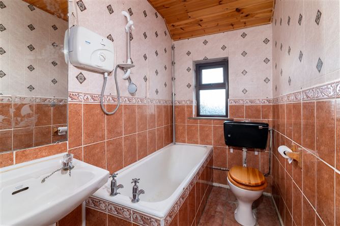 68 Pearse Park, Tullamore, Co. Offaly