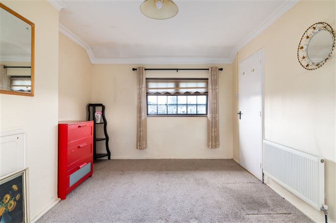 68 Pearse Park, Tullamore, Co. Offaly