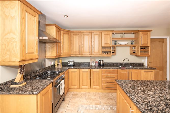 2 Knockaneowen, Coachford, Co. Cork