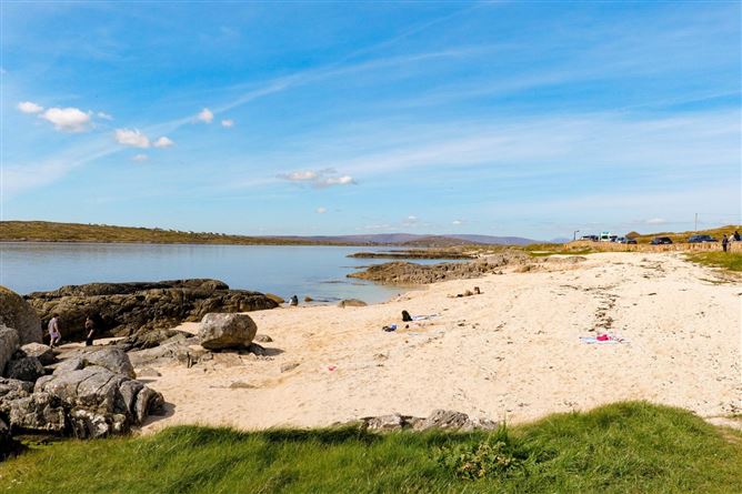 Bothar Bui, Carraroe, Co. Galway