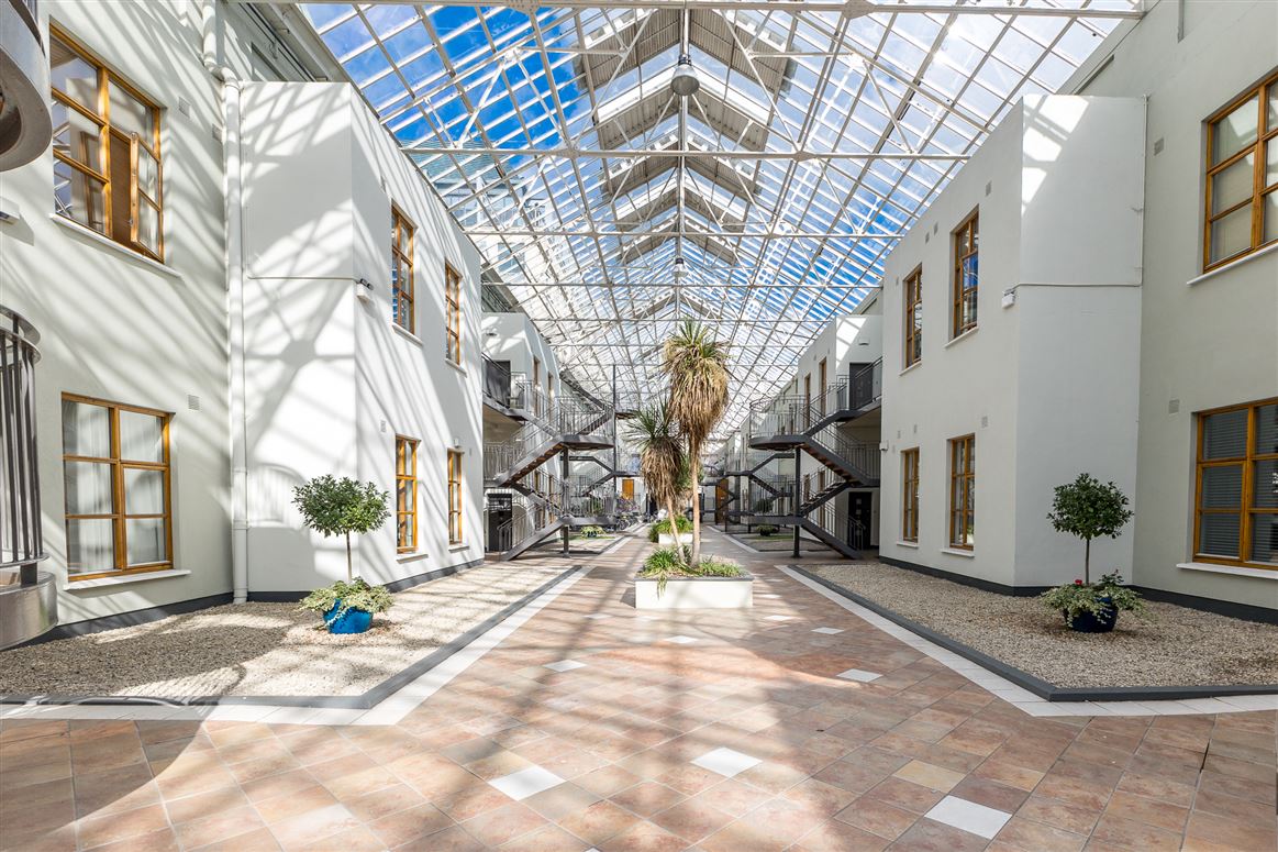Apartment 65 The Wintergarden, Pearse Street, South City Centre, Dublin 2