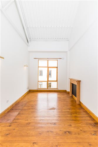 Apartment 65 The Wintergarden, Pearse Street, South City Centre, Dublin 2