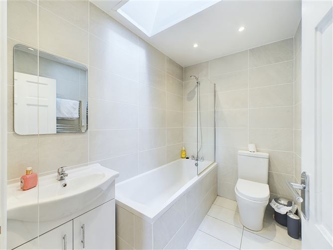 32 Rathban, Tulla Road, Ennis, Co. Clare