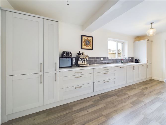 32 Rathban, Tulla Road, Ennis, Co. Clare