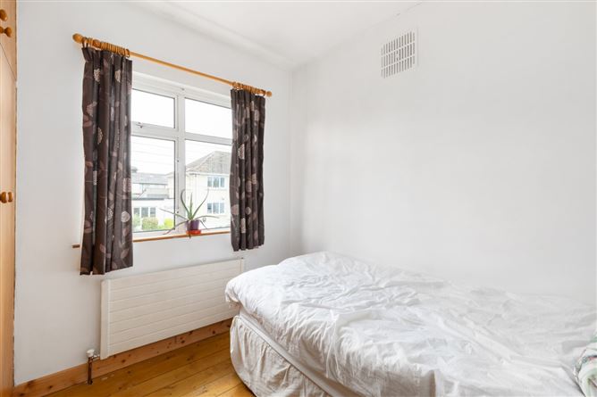 289 Collins Park, Beaumont, Dublin 9