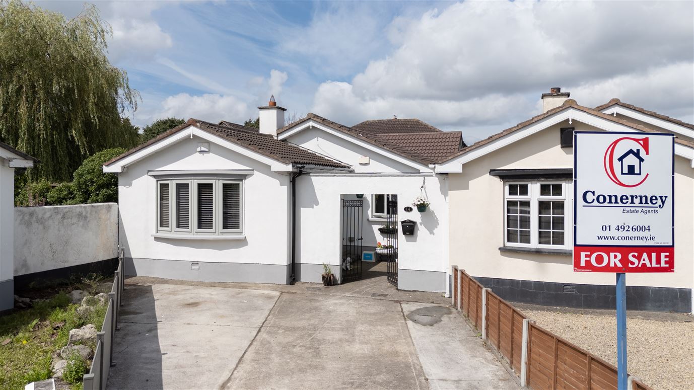14 Forest Close, Kingswood, Dublin 24