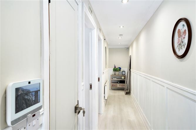6 Cruises Hall, Naul, Co. Dublin