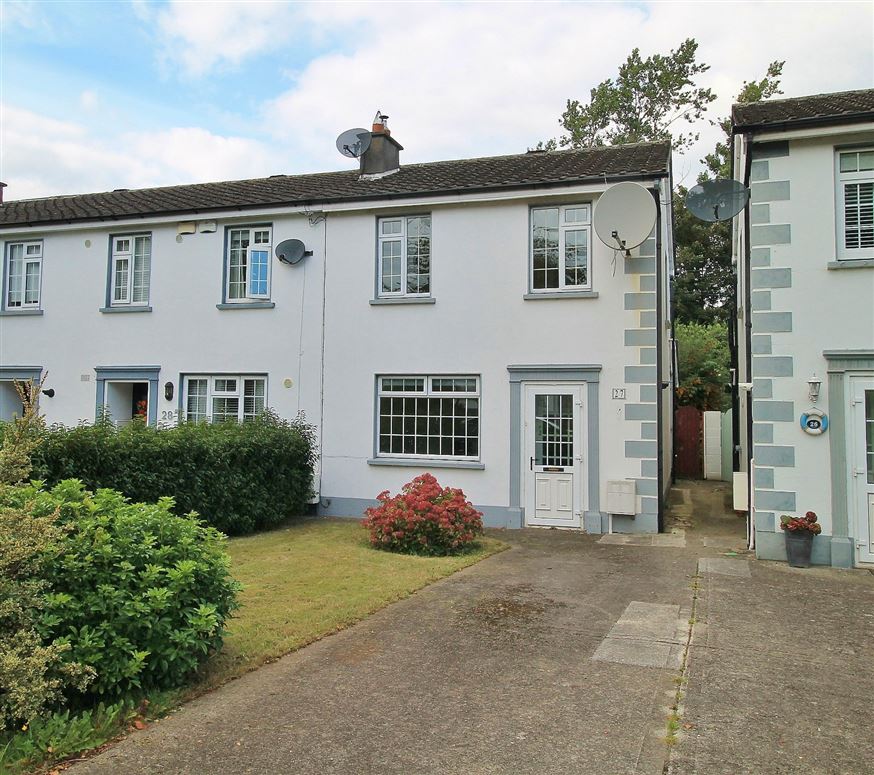27 Castle Court, Howth Road, Clontarf, Dublin 3
