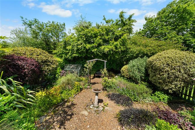 Photo 33 of 35 — 33 Gorey Hill, Gorey, County Wexford