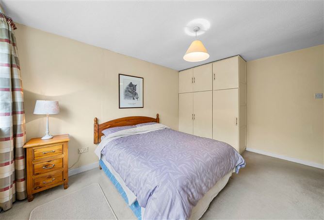 Photo 17 of 35 — 33 Gorey Hill, Gorey, County Wexford