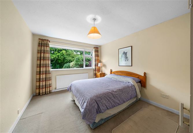 Photo 15 of 35 — 33 Gorey Hill, Gorey, County Wexford
