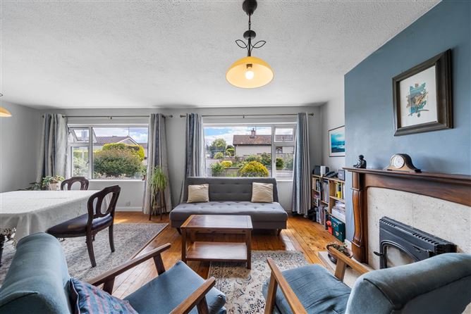 Photo 11 of 35 — 33 Gorey Hill, Gorey, County Wexford