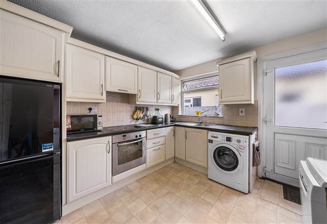 33 Gorey Hill, Gorey, County Wexford