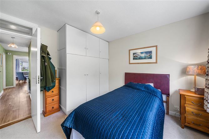 Photo 20 of 35 — 33 Gorey Hill, Gorey, County Wexford