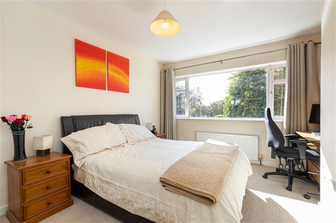 Photo 11 of 18 — 191 Rochestown Avenue, Dun Laoghaire, Co. Dublin