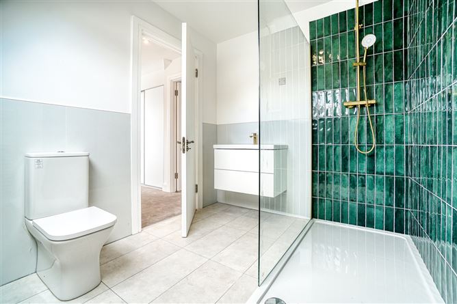 Photo 21 of 22 — 1A Sweetbriar Lane, Kilmacud, Dublin 14