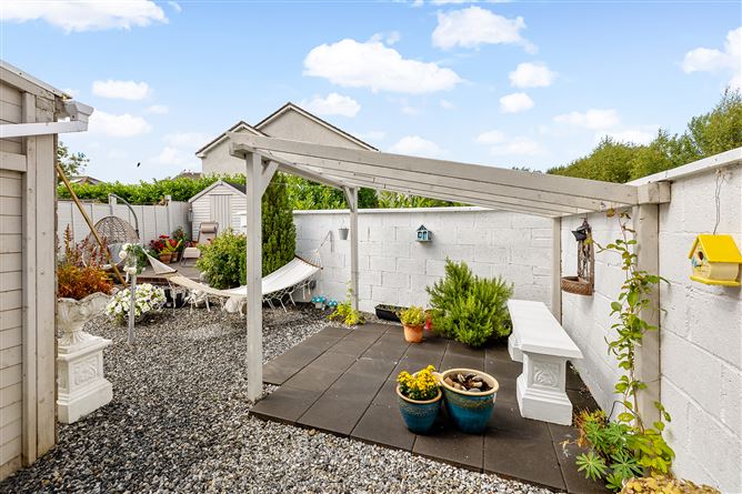 Photo 20 of 23 — 22 Derrybeg, Edenderry, Offaly