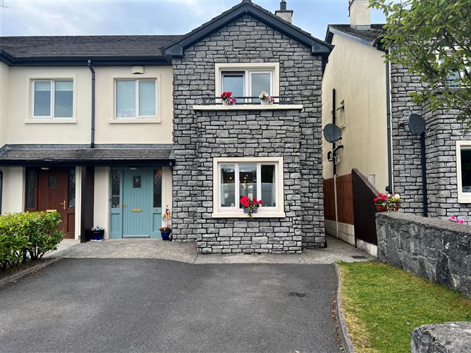 19 carraig mor, loughrea, galway