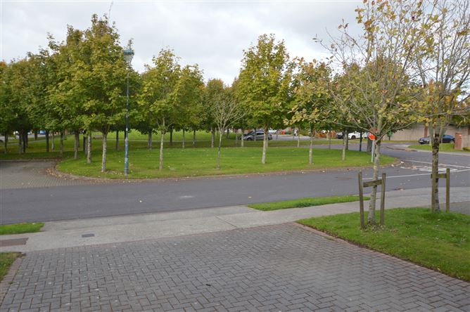 9 Woodberry Heights, Castleredmond, Midleton, Cork
