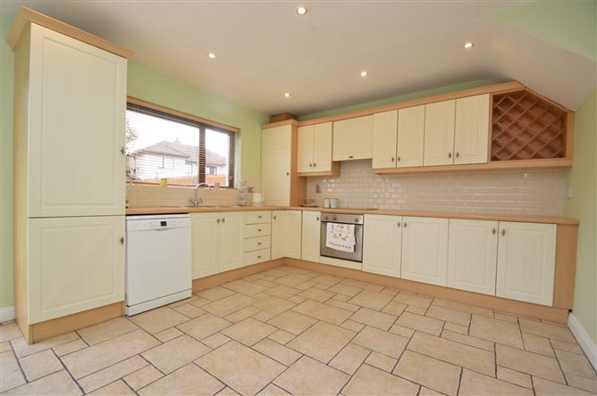 9 Woodberry Heights, Castleredmond, Midleton, Cork