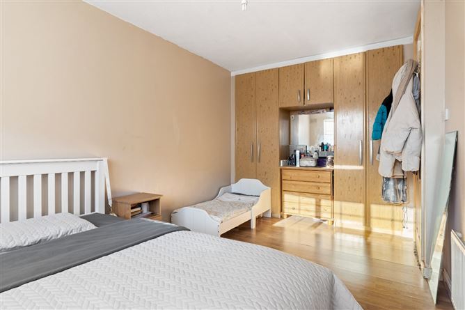 26 Landsdowne Valley Park, Drimnagh, Dublin 12