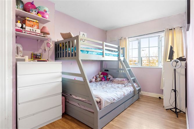 26 Landsdowne Valley Park, Drimnagh, Dublin 12