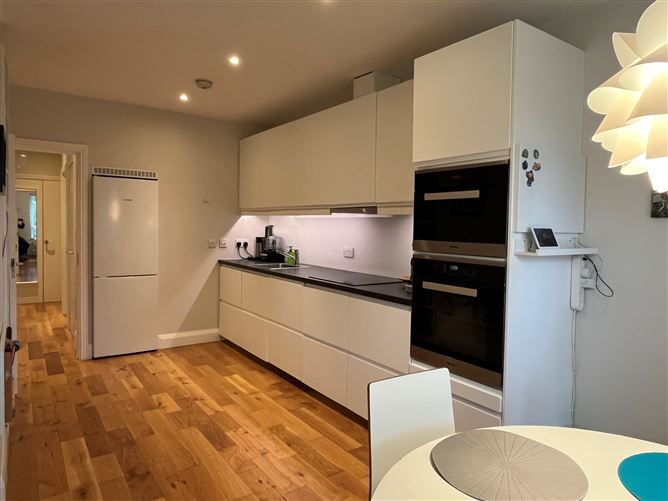 20 The Quarry, Carrickhill Road Upper, Portmarnock, Dublin