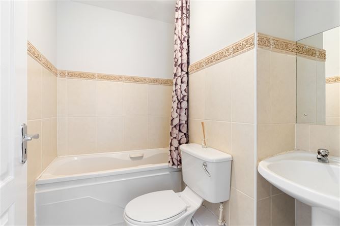 94 Orchard Way, Ayrfield,   Dublin 13