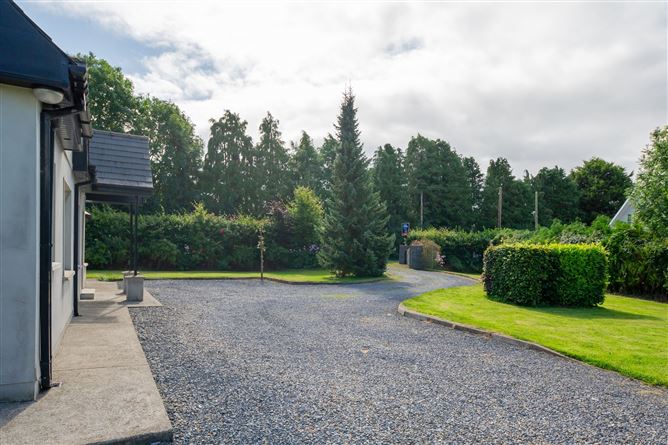 Ha' Penny Cottage, Poulleagh, Shanballymore, Mallow, Co. Cork