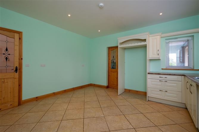 Ha' Penny Cottage, Poulleagh, Shanballymore, Mallow, Co. Cork
