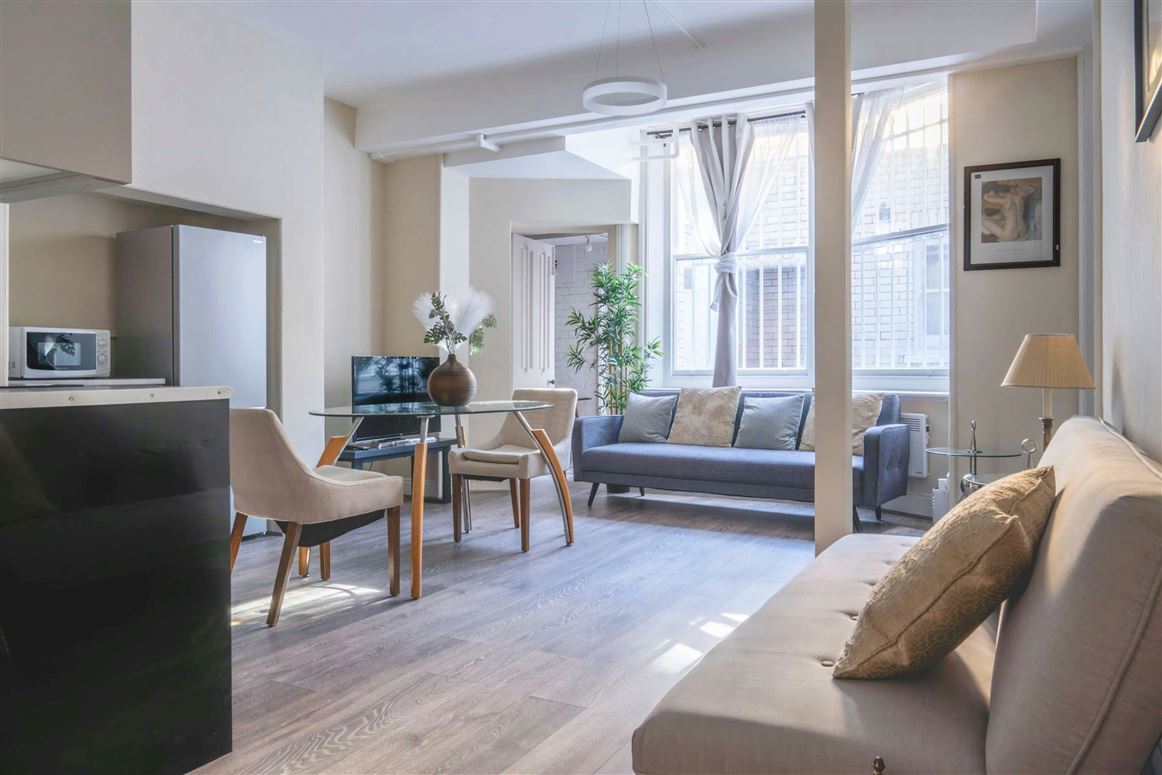 Knightsbridge Grace,London,Greater London,United Kingdom