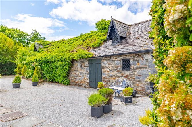 Twin Oaks, Kilbreedy, Killenaule, Tipperary