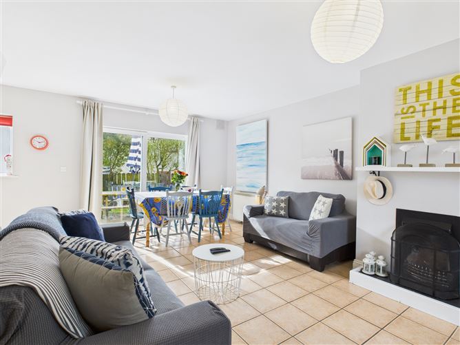31 Seacliff, Dunmore East, Waterford