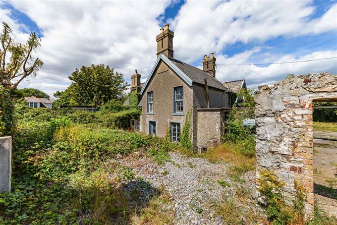 Photo 21 of 39 — Ashville, 20 Thormanby Road, Howth, County Dublin
