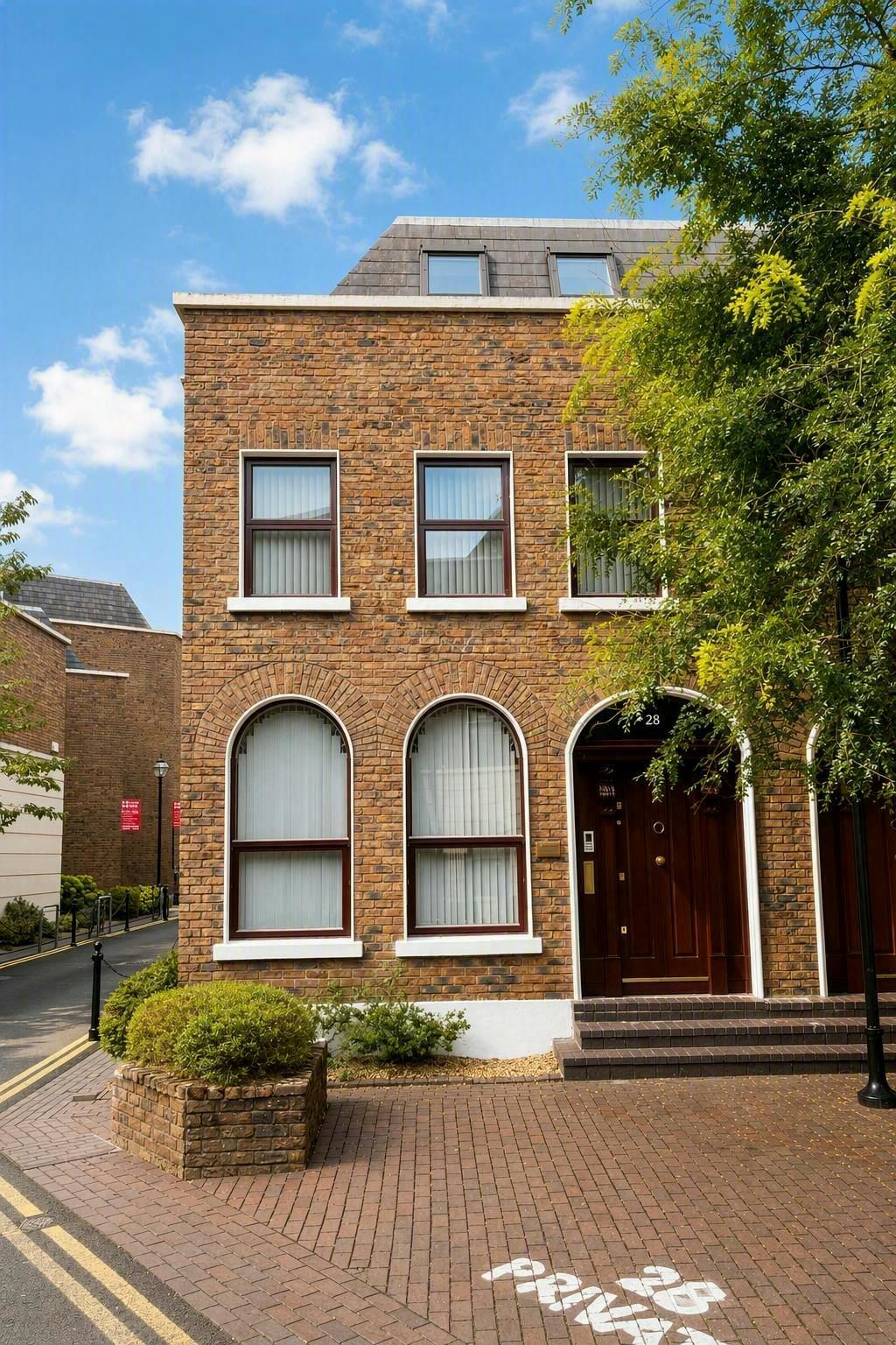 28 Windsor Place, Pembroke Street Lower, Dublin 2, Dublin, Ireland