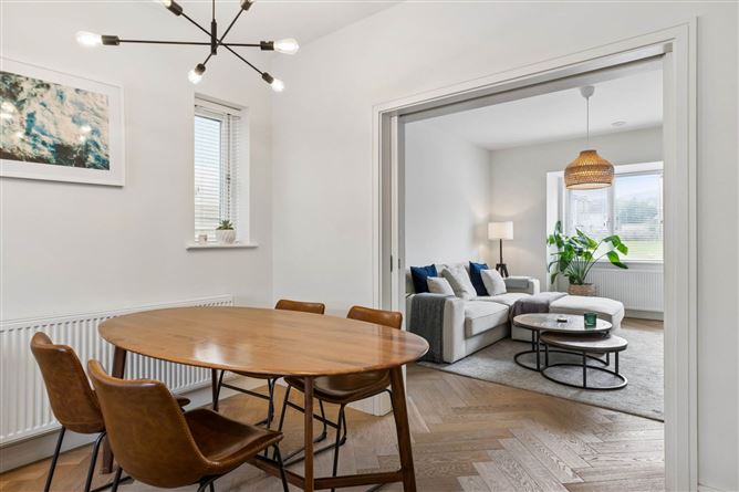 10 Clay Farm Green, Dublin 18