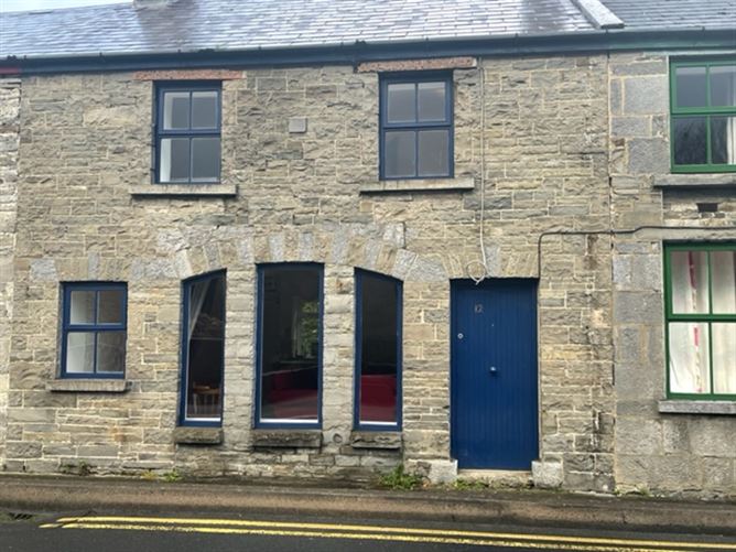 12 Riverview Terrace, Ennistymon, Clare