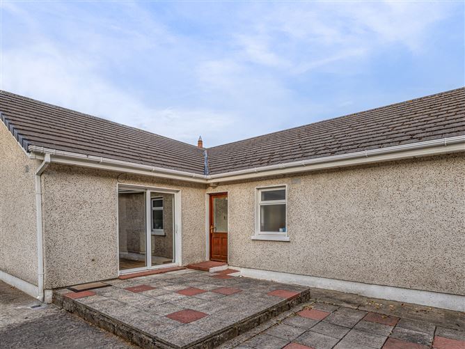 5 Moore Avenue, Newbridge, Kildare