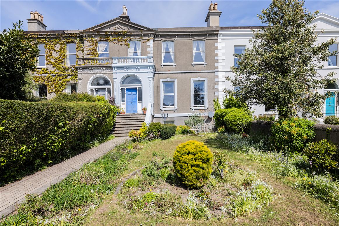 9 Florence Terrace, Florence Road, Bray, Co. Wicklow