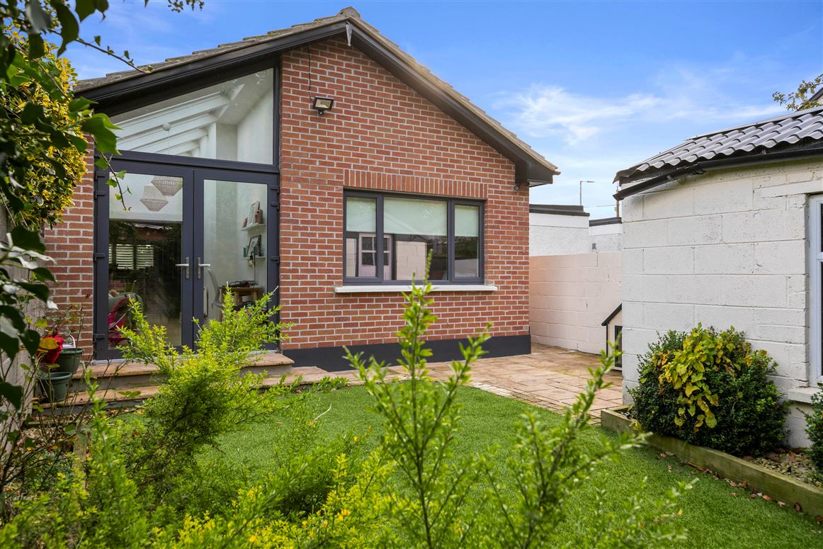 4 Castle Court, Whitehall Road, Churchtown, Dublin 14