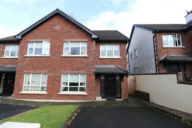 Main image for 87 Woodlands, Dunleer, Louth