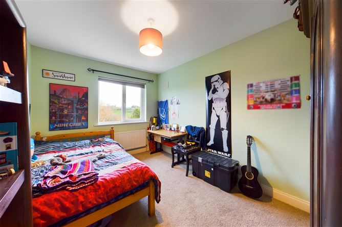 25 Cois Na Bearu, Graiguenamanagh, Kilkenny