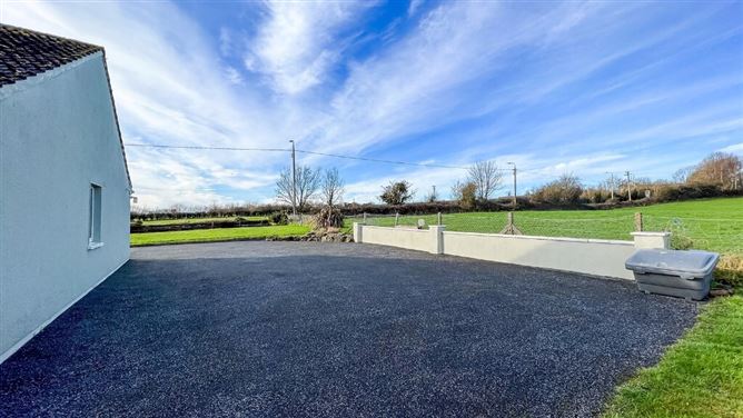 The Bungalow, Dungarvan Village, Dungarvan, Co. Kilkenny